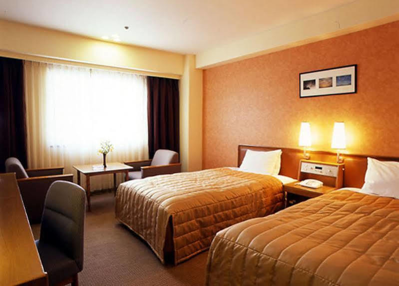 The Crown Palais New Hankyu Kochi Exterior foto