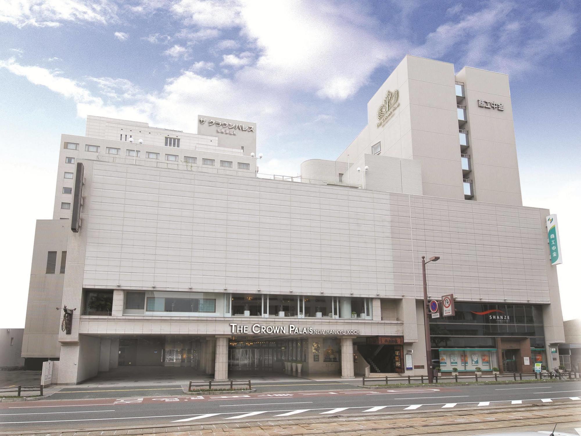 The Crown Palais New Hankyu Kochi Exterior foto
